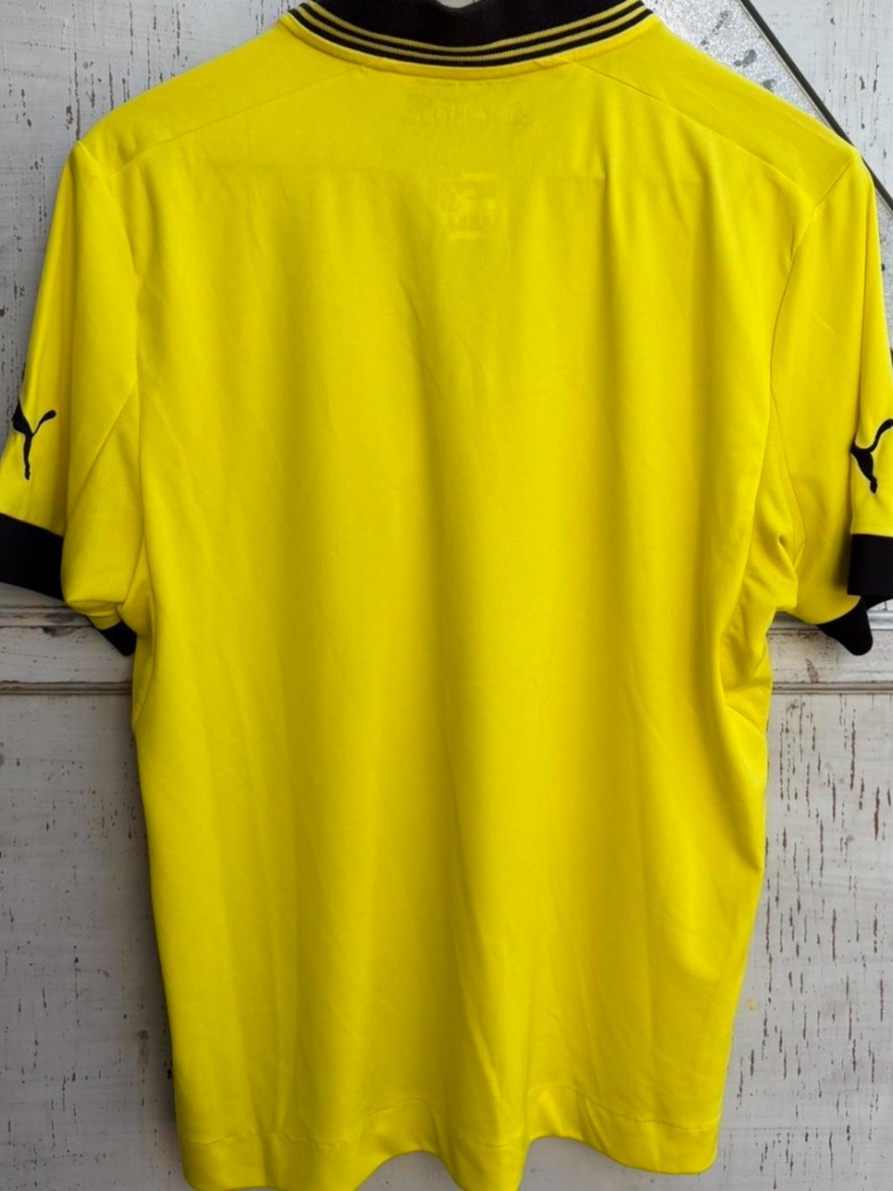 Vintage style Puma BVB Polo Men’s Yellow German Football Soccer Jersey L - Picture 2 of 5